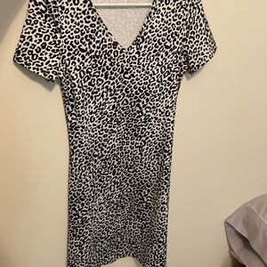 Stylish Black and White Leopard Print Dress